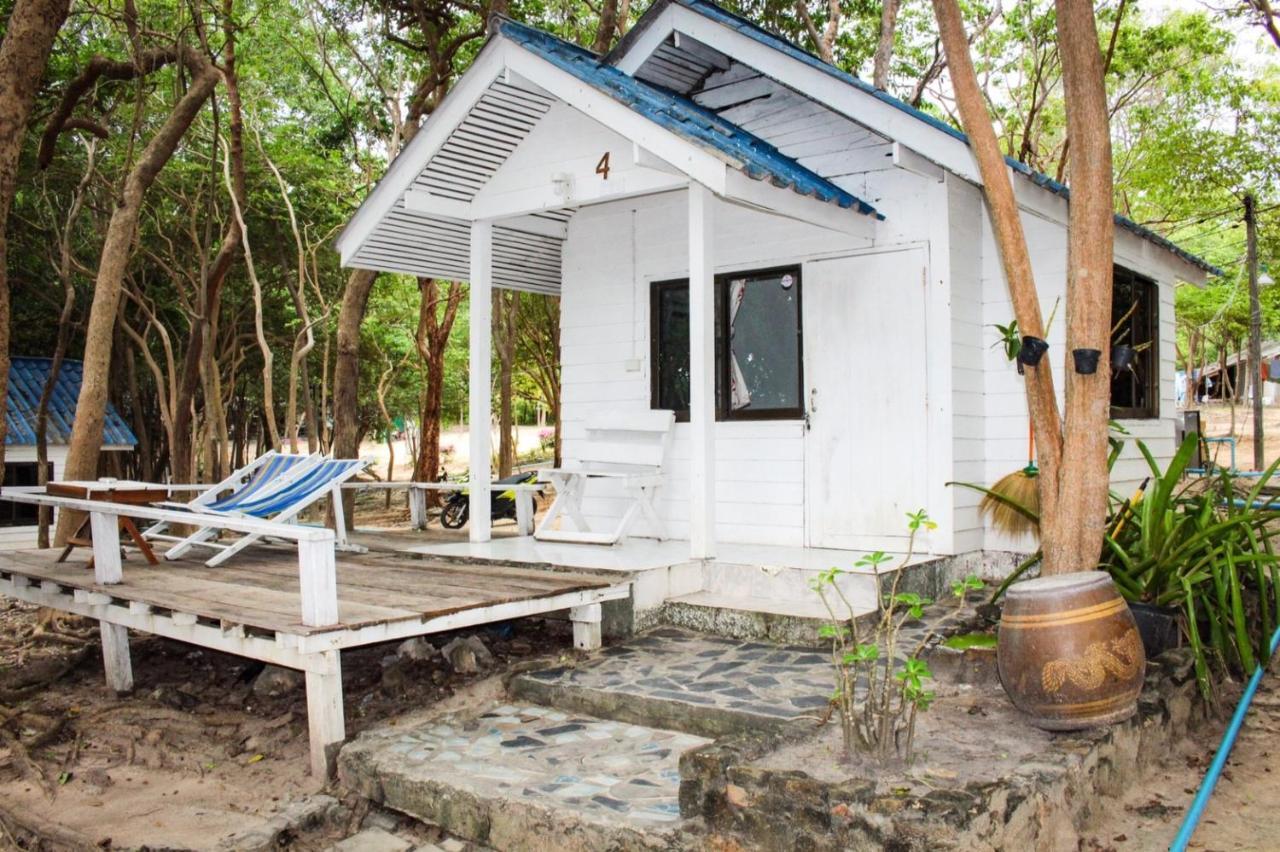 Resort Sangthain Hills Koh Samet